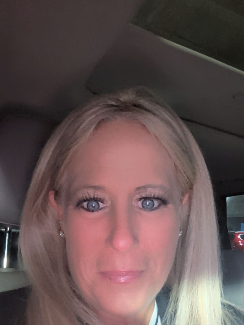 Meet your Posher, Renee